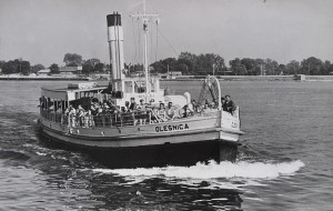 Pocztówka Świnoujście - Statek wycieczkowy Oleśnica - fot. W. Wojtkiewicz