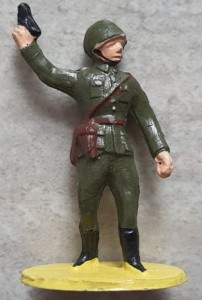 Figurka żołnierzyk z PRL-u 034