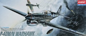 P-40 M/N Warhawk / 1668 Academy 1:72