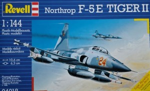 Northrop F-5E Tiger II / 04018 Revell 1:144