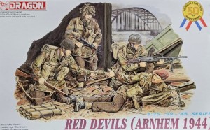Red Devils Arnhem 1944 / 6023 Dragon 1:35