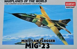 MiG-23 Flogger / 4427 Academy 1:144