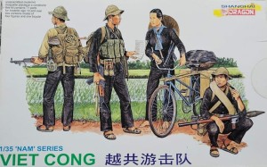 Viet Cong / 3304 Dragon 1:35