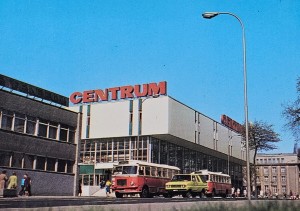 Pocztówka Zielona Góra - Dom Towarowy Centrum - fot. R. Reed