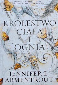 Armentrout - Z krwi i popiołu tom 2: Królestwo ciała i ognia