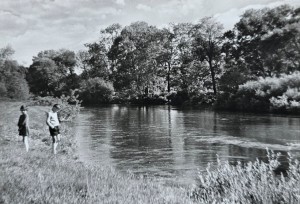 Pocztówka - Karlino - Rzeka Parsęta - fot. F. Zwierzchowski
