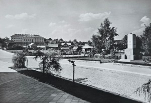 Pocztówka - Dąbrowa Białostocka - Fragment miasta - fot. T. Sumiński