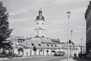 Pocztówka - Białystok - Barokowy ratusz z 1745 - fot. T. Sumiński
