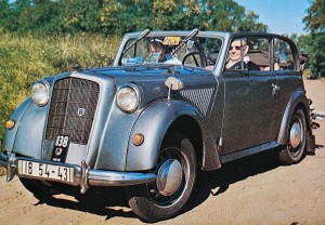 Pocztówka - Opel model Olympia - fot. A. Pisarski